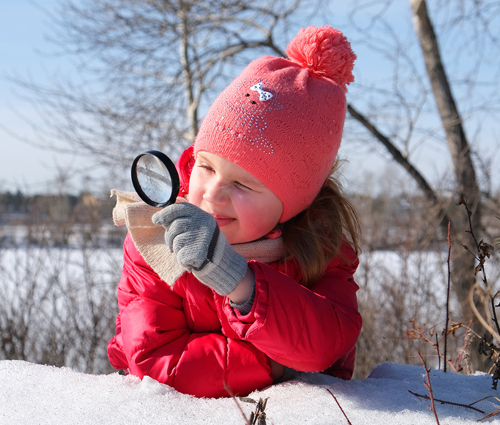 Winter Break Camp for Kids 3 winter camp magnifying